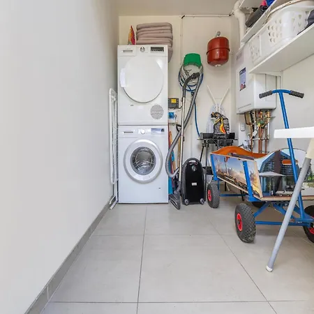 Beautiful With Terrace Casa vacanze